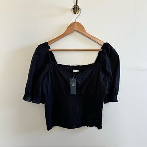 NWT 100% cotton black smocked crop top with puffed sleeves- L